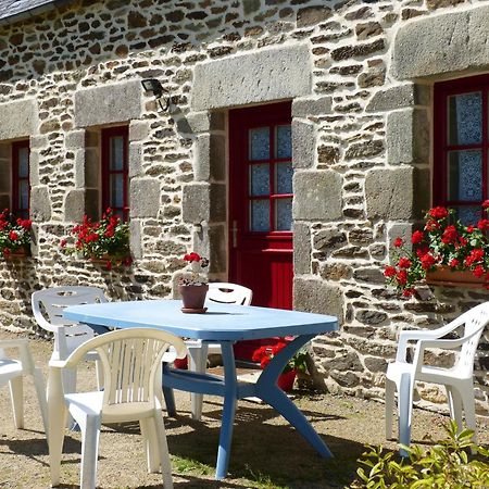 Gite De Caractere Lopérec Exterior photo